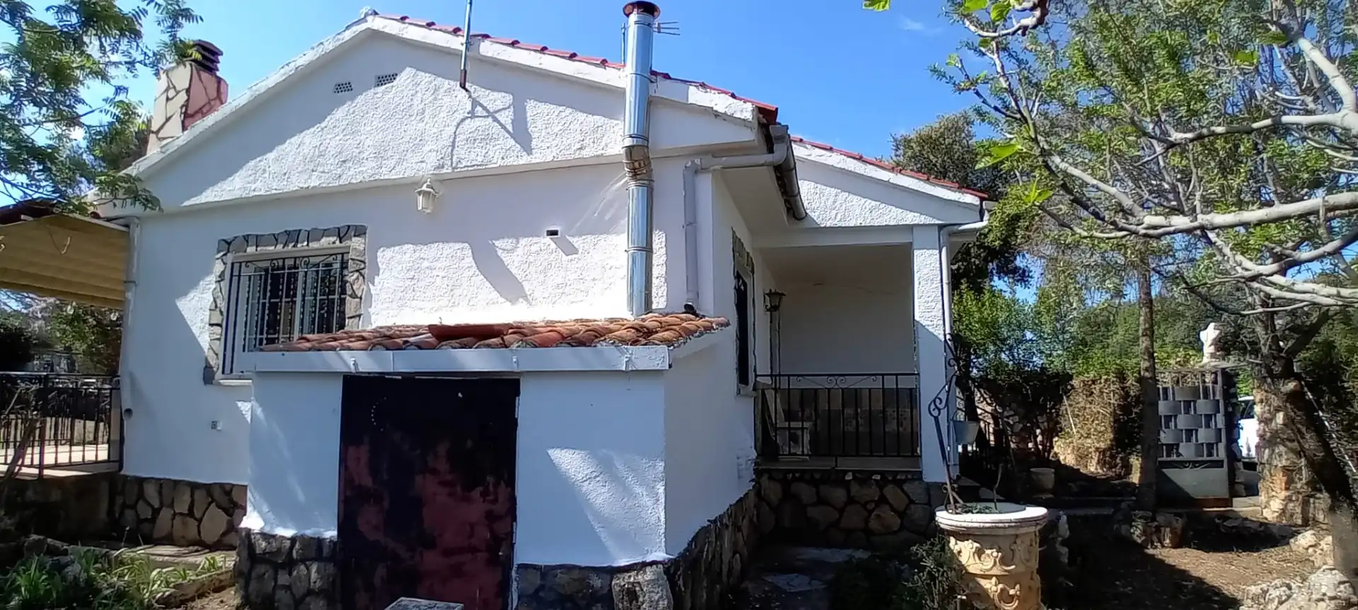 Houses for sale in Calle Acacias, 15, Hontoba