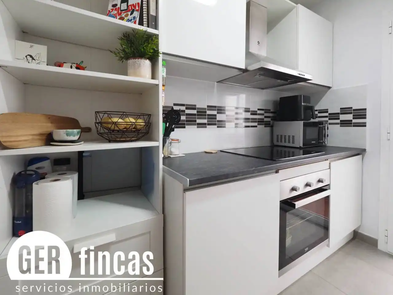 Kitchen of Flat for sale in Terrassa  with Alarm
