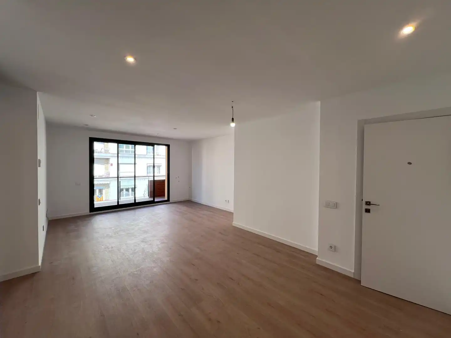 Sala de estar de Piso en venta en Igualada con Calefacción, Parquet y Terraza