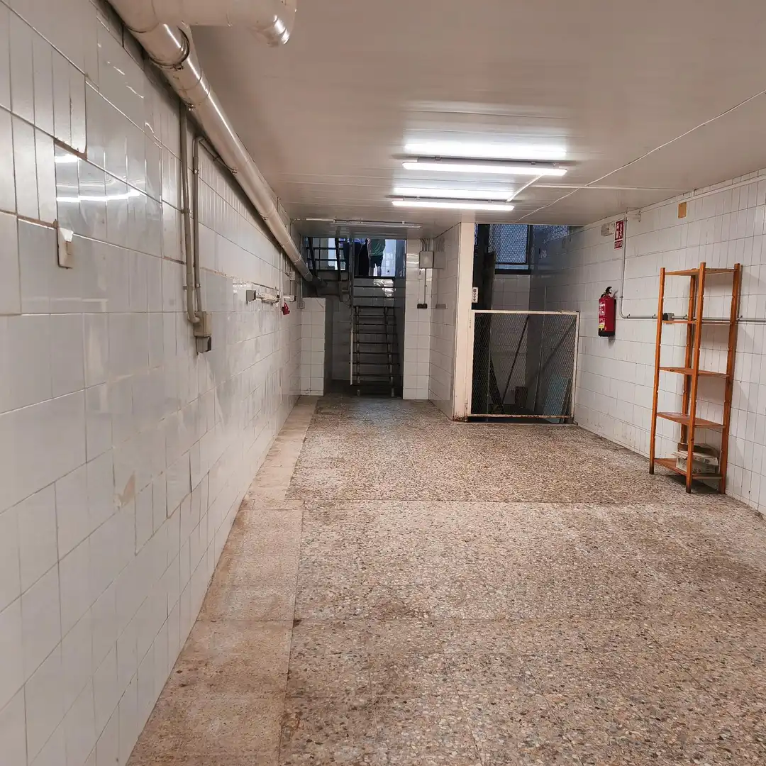 Local comercial de lloguer a Joan Prim, imagen 18