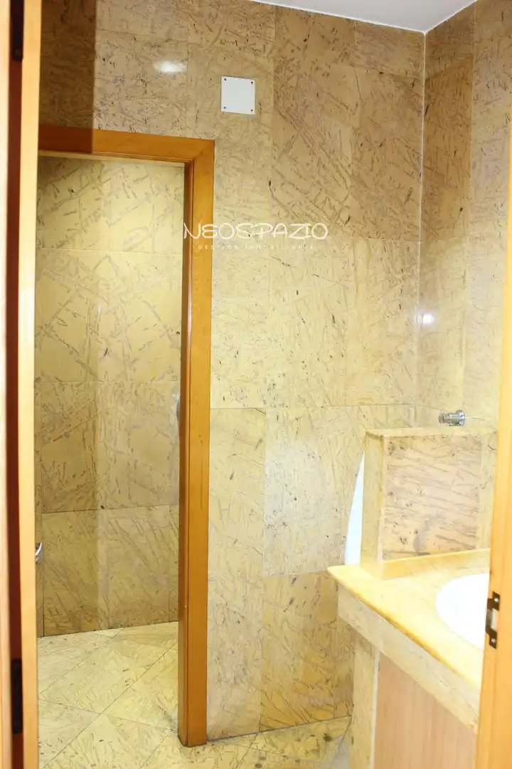 Local comercial en venta en Alcalde Ramiro Rueda 2, imagen 8