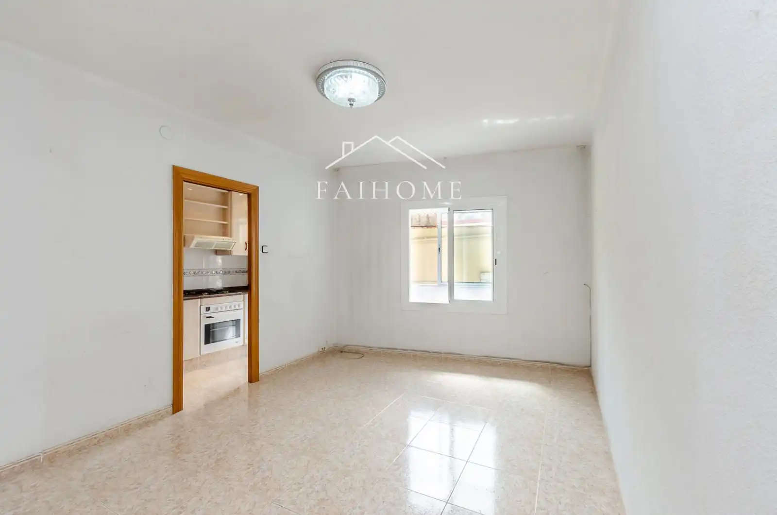 Vista exterior de Piso en venta en Badalona con Calefacción, Horno y Lavadora