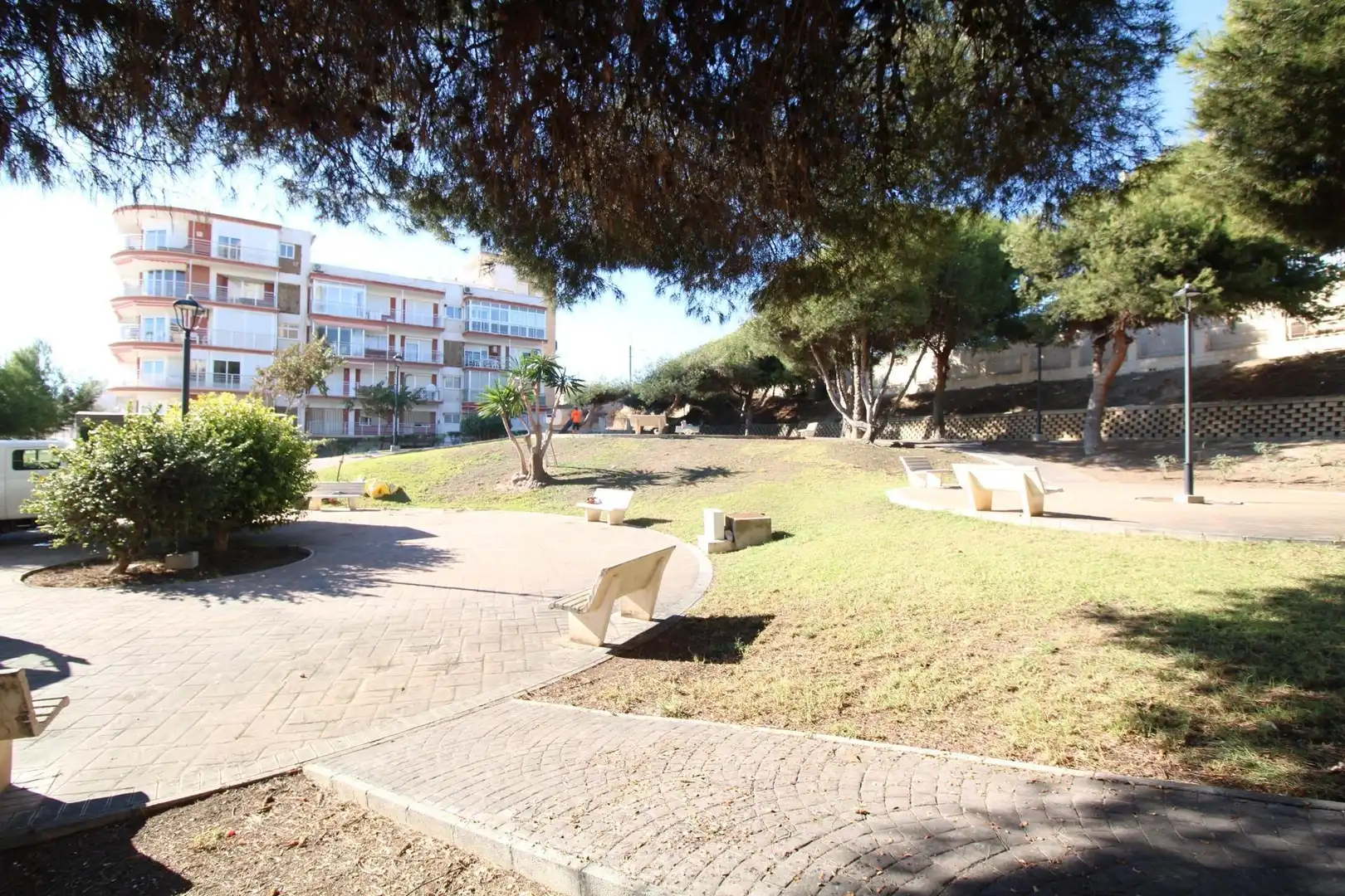 Wohnbaugrundstück zum Verkauf in Calle de San Vicente del Raspeig, imagen 7