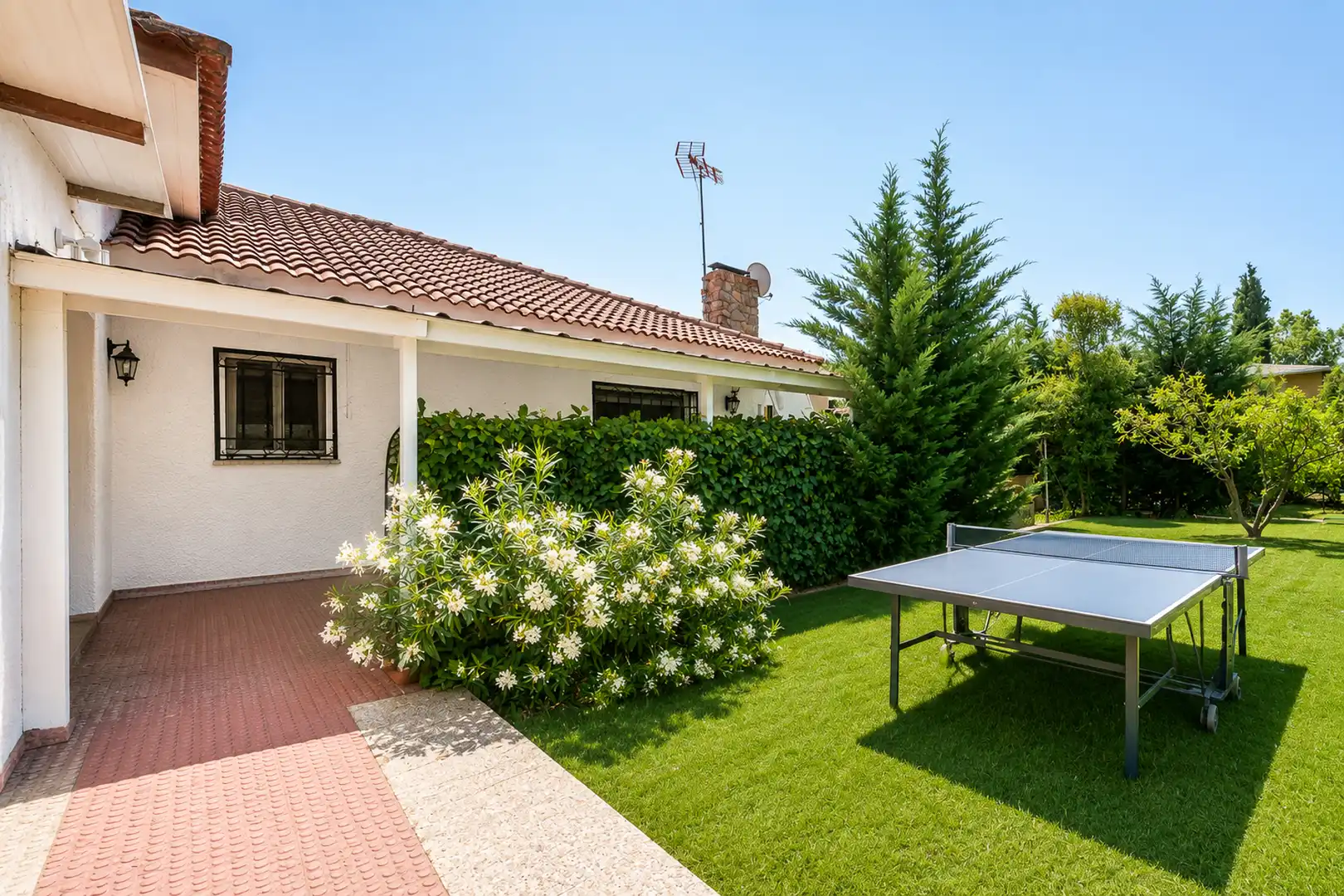 Terrassa de Casa o xalet en venda en El Escorial amb Jardí privat, Terrassa i Piscina