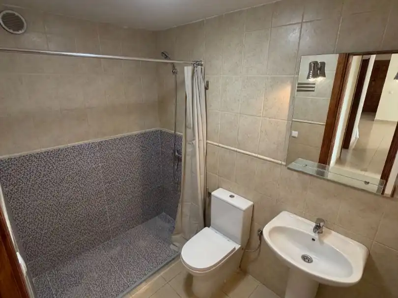 Baño de Piso en venta en Arona con Balcón