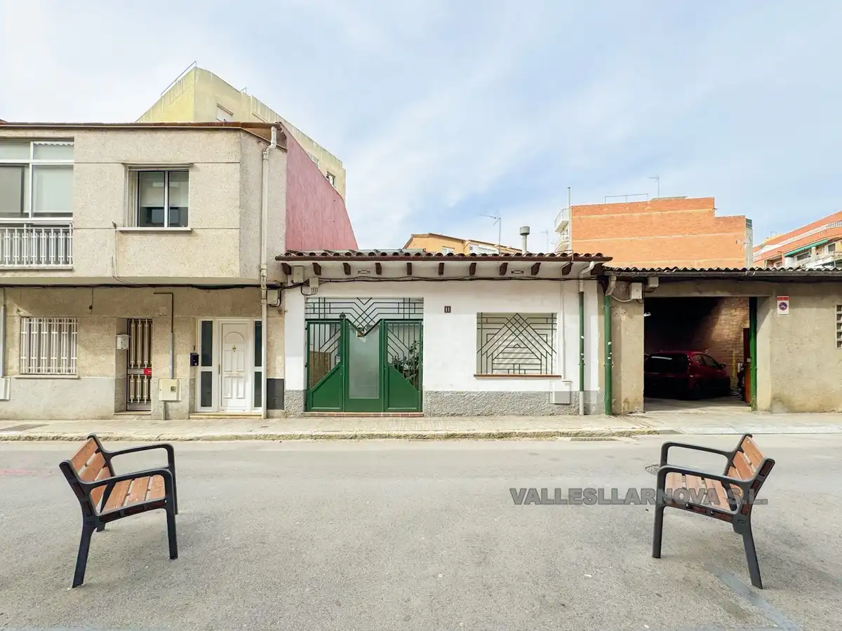 Local comercial en venda a Col.legis Nous, imagen 2