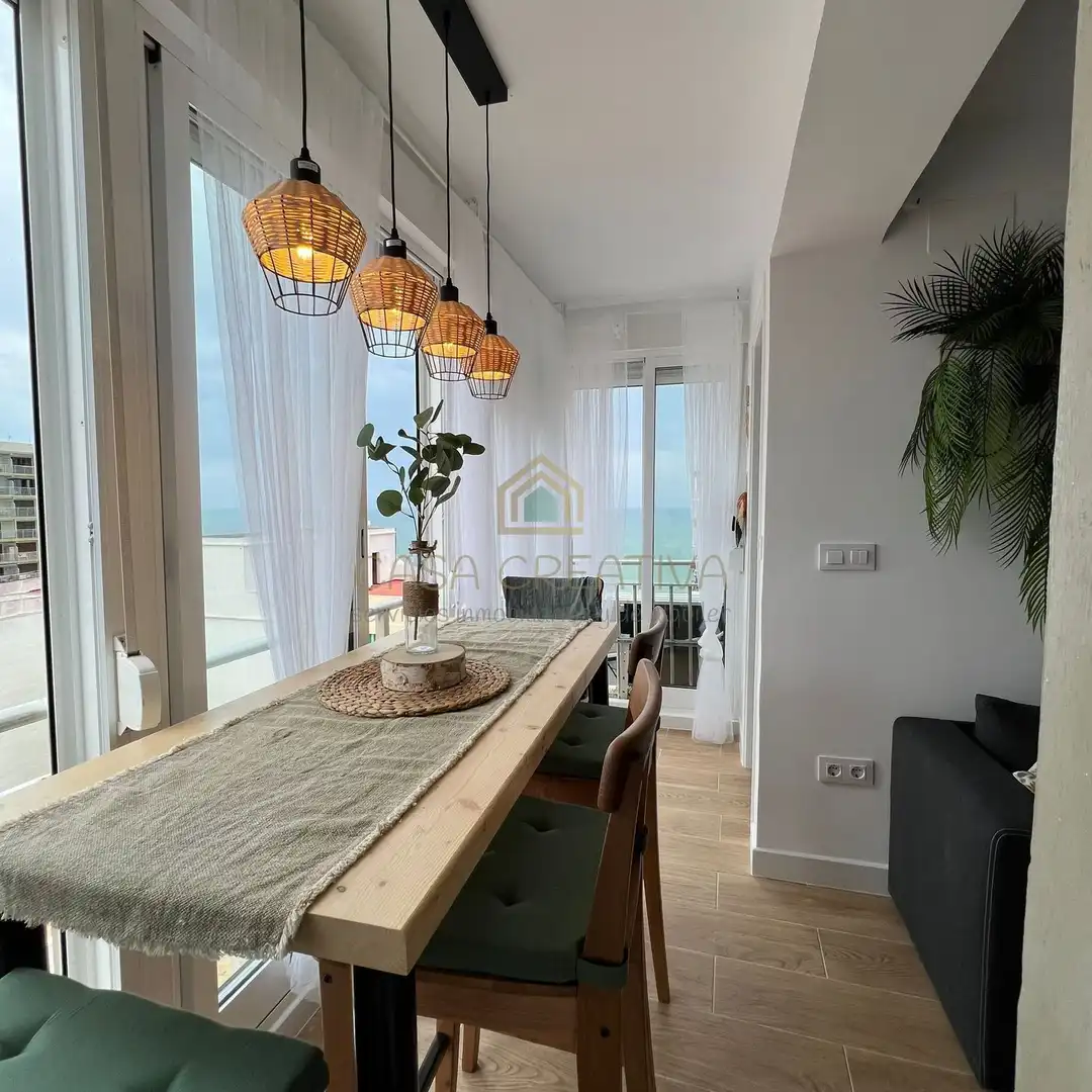 Comedor de Estudio en venta en Sueca con Aire acondicionado, Calefacción y Amueblado