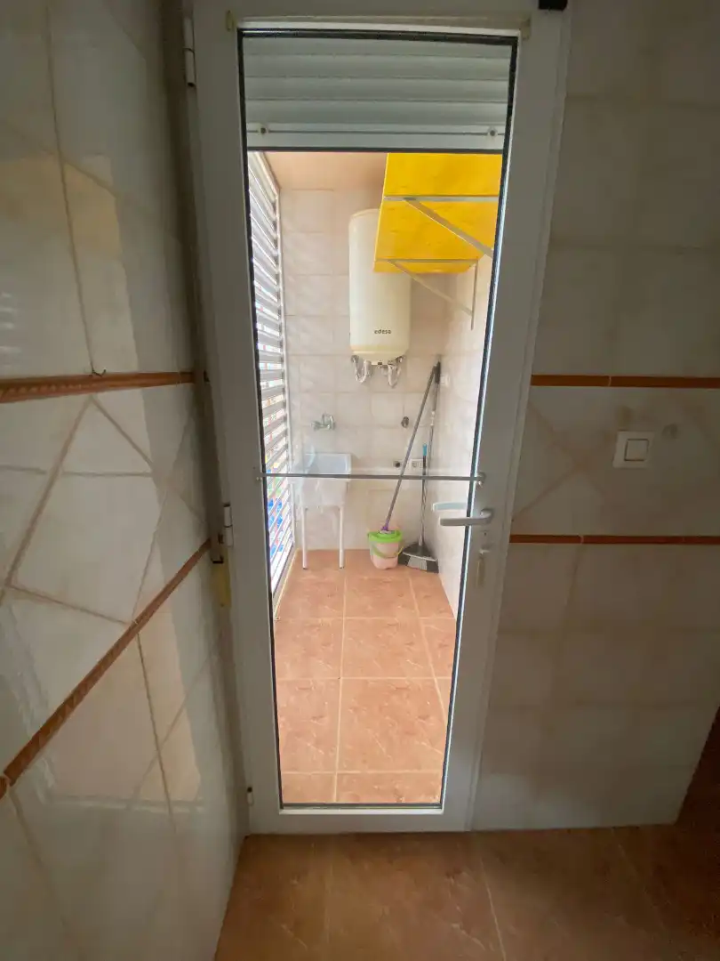 Baño de Piso en venta en Cullera con Aire acondicionado, Amueblado y Balcón