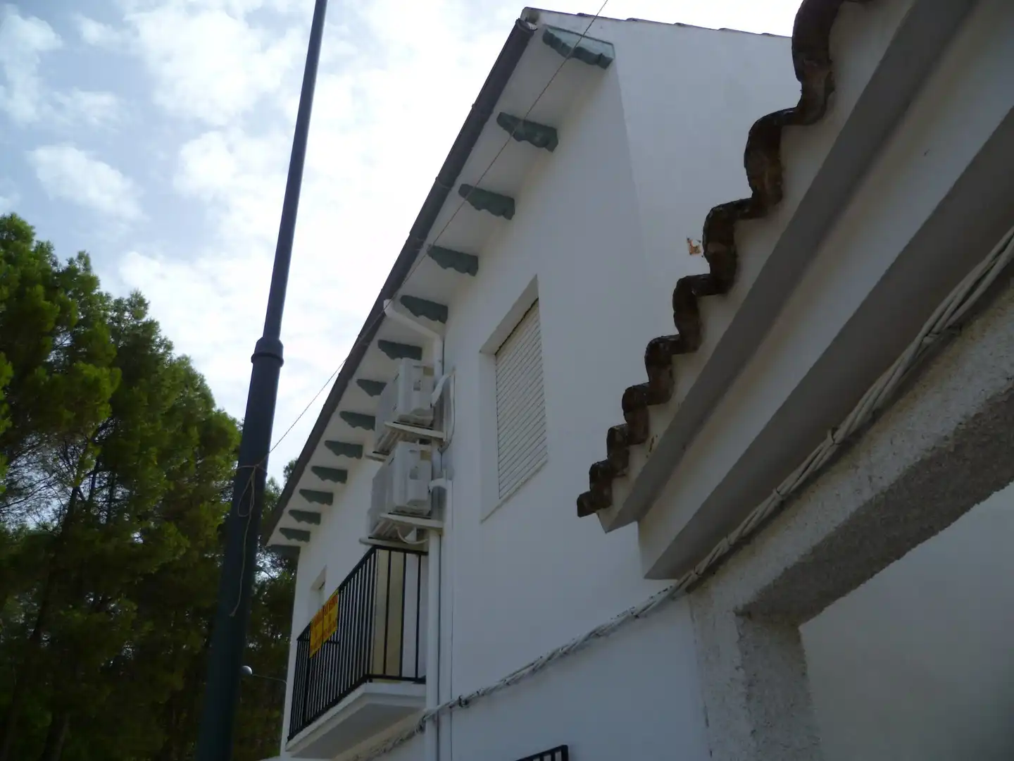 Exterior view of Houses for sale in Siles  with Air Conditioner, Terrace and Furnished
