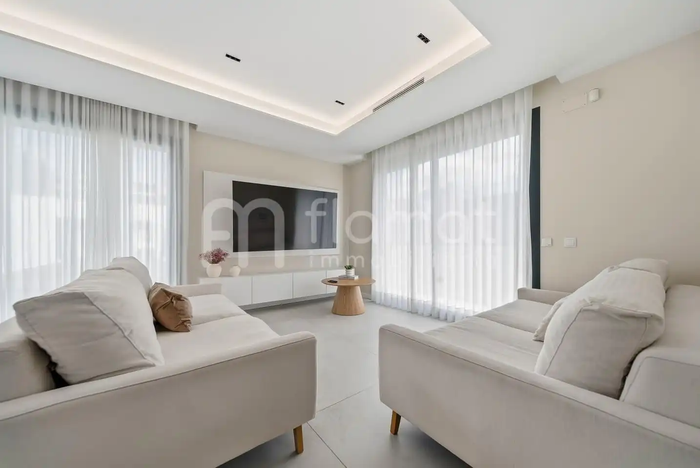 Living room of Houses for sale in Palau-solità i Plegamans