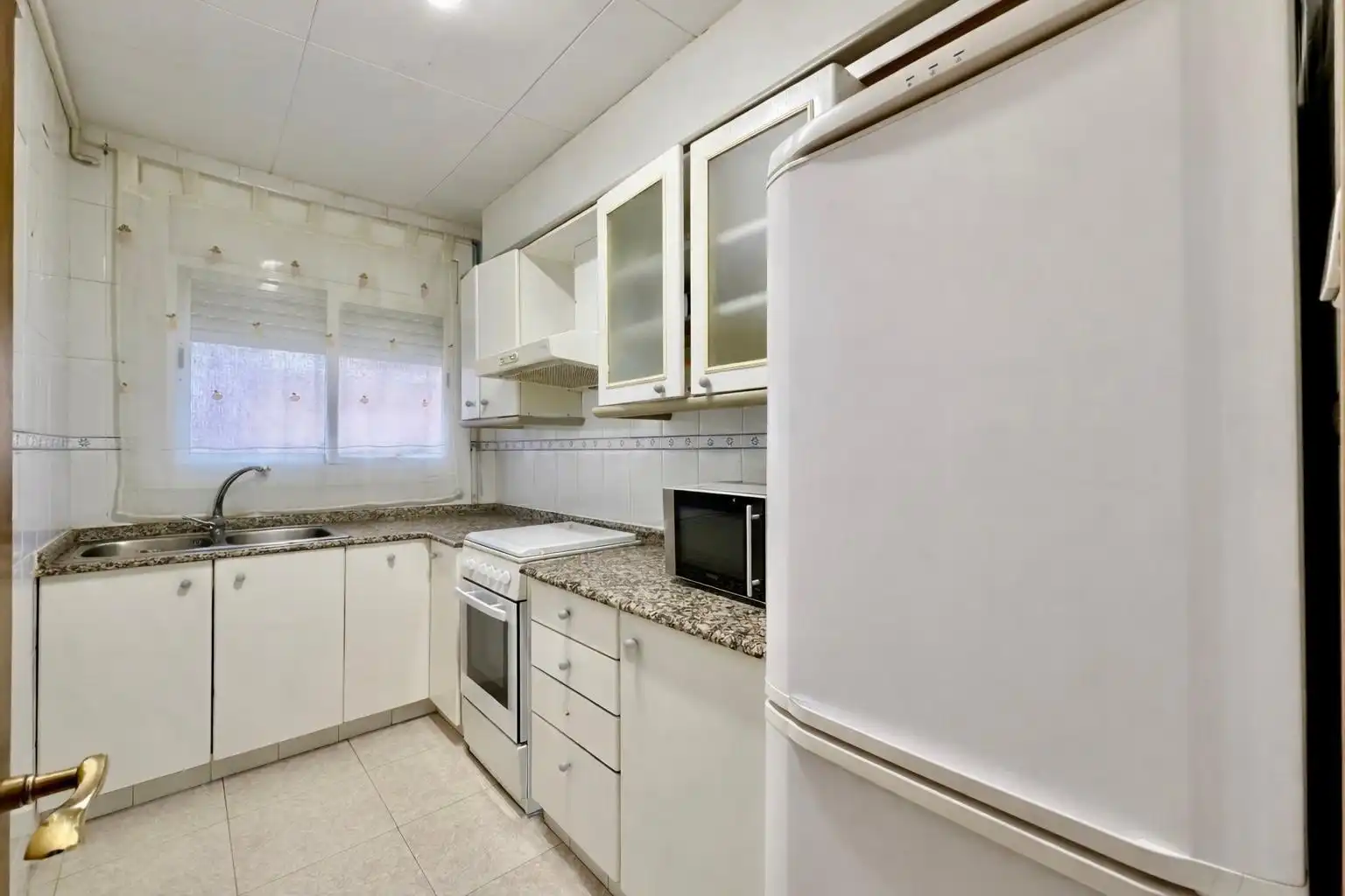Cocina de Piso en venta en Granollers con Calefacción y Balcón