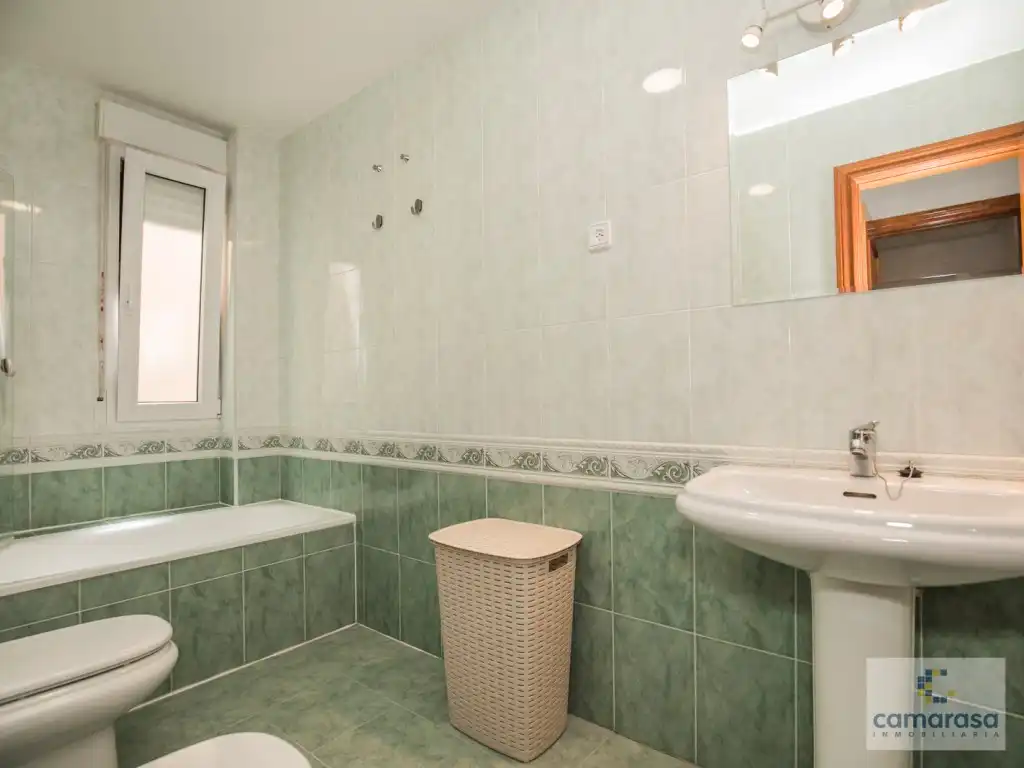 Flat for rent in Paseo Dos De Mayo, 2, Centro