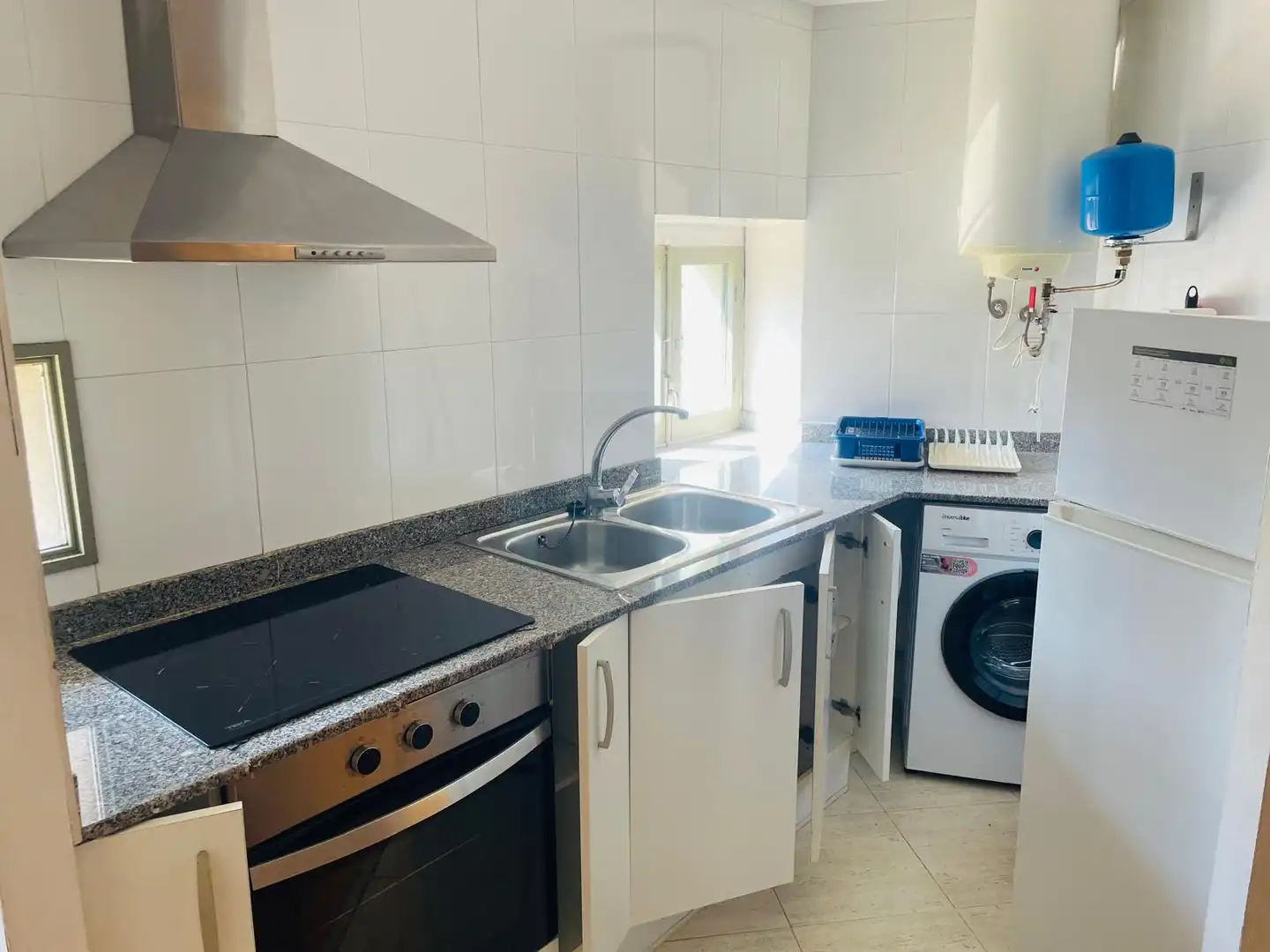 Cocina de Piso de alquiler en Girona con Aire acondicionado, Calefacción y Parquet