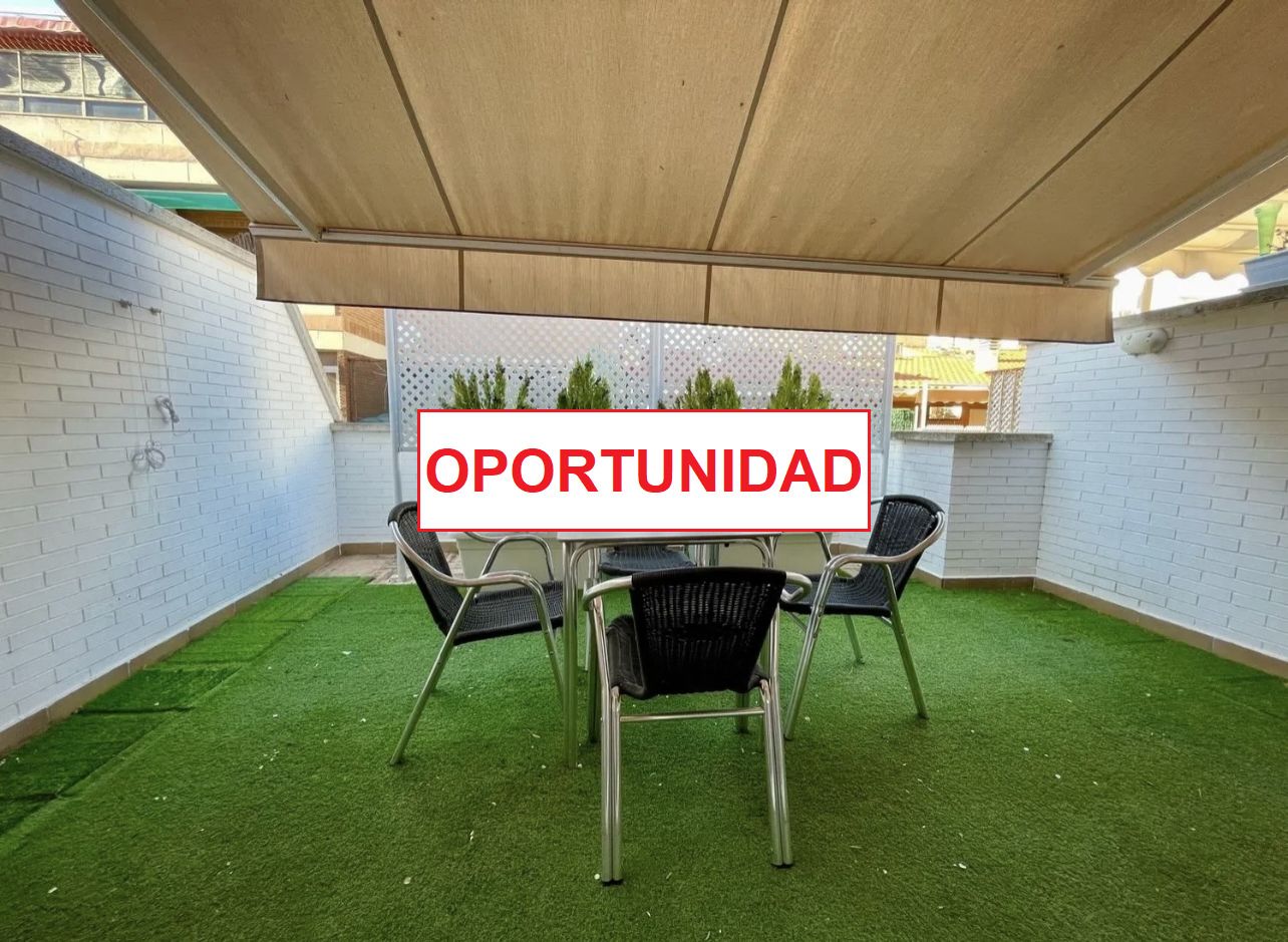 Terrassa de Àtic de lloguer en Ciudad Real Capital amb Aire condicionat, Terrassa i Moblat