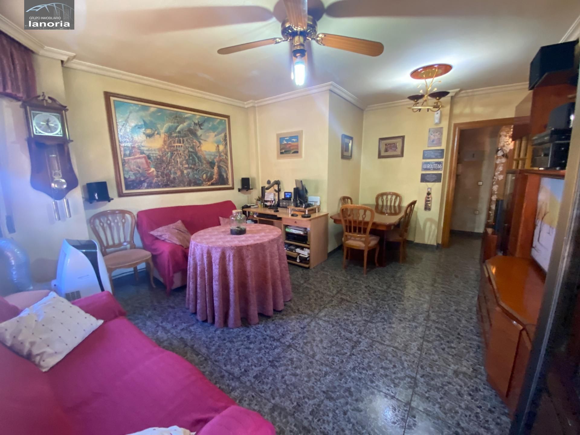 Pis en venda a Feria