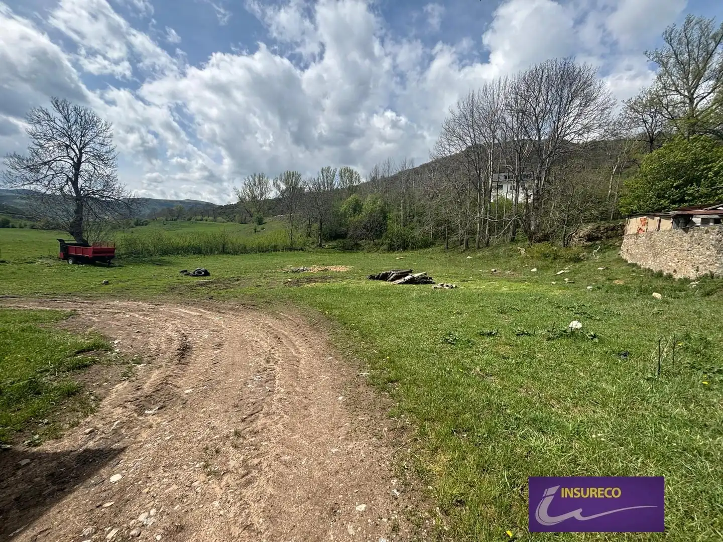 Casa o chalet en venta en Cabrillanes con Calefacción, Jardín privado y Trastero