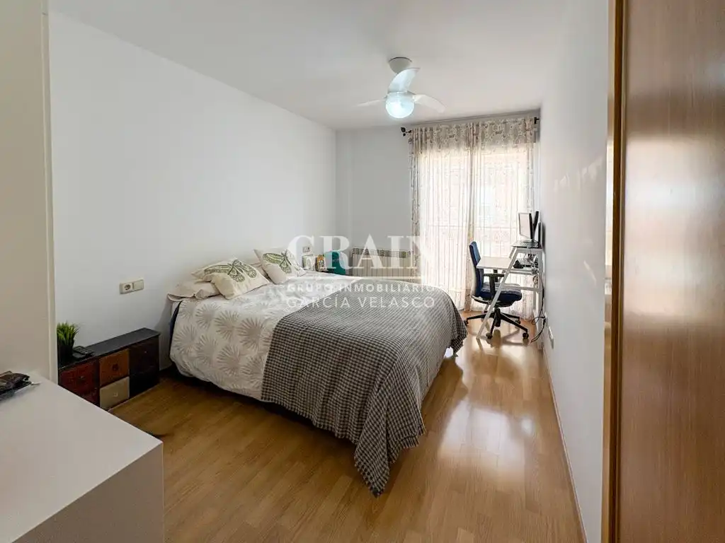 Habitación de Apartamento en venta en Albacete con Aire acondicionado y Calefacción