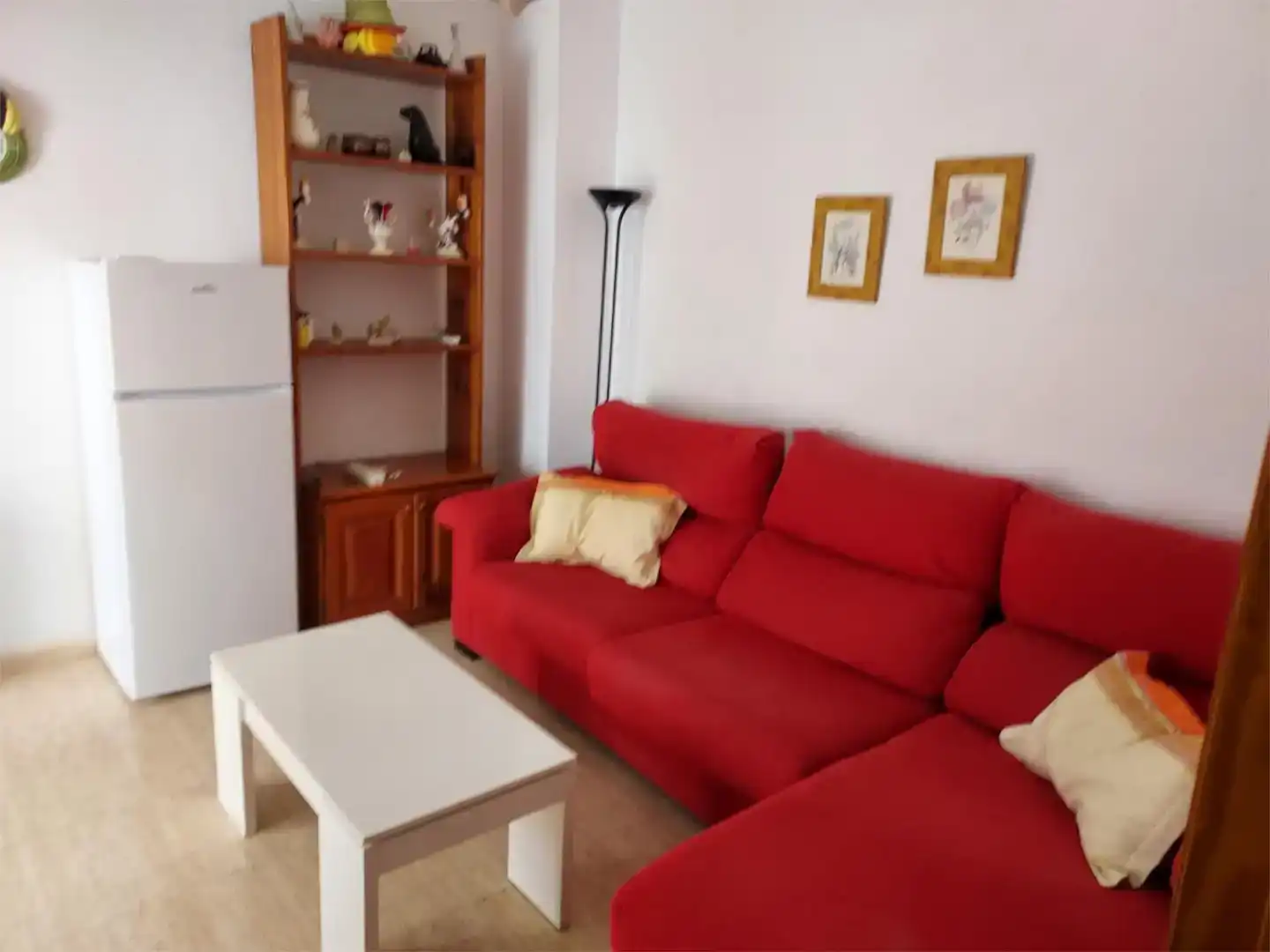 Sala d'estar de Apartament de lloguer en Orihuela amb Aire condicionat, Piscina i Balcó
