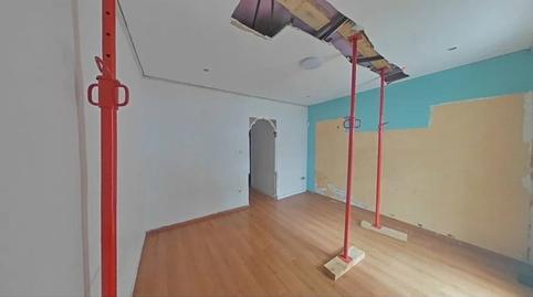 Foto 4 de Piso en venta en Calle Ausiàs March, Progrés - Pep Ventura, Badalona