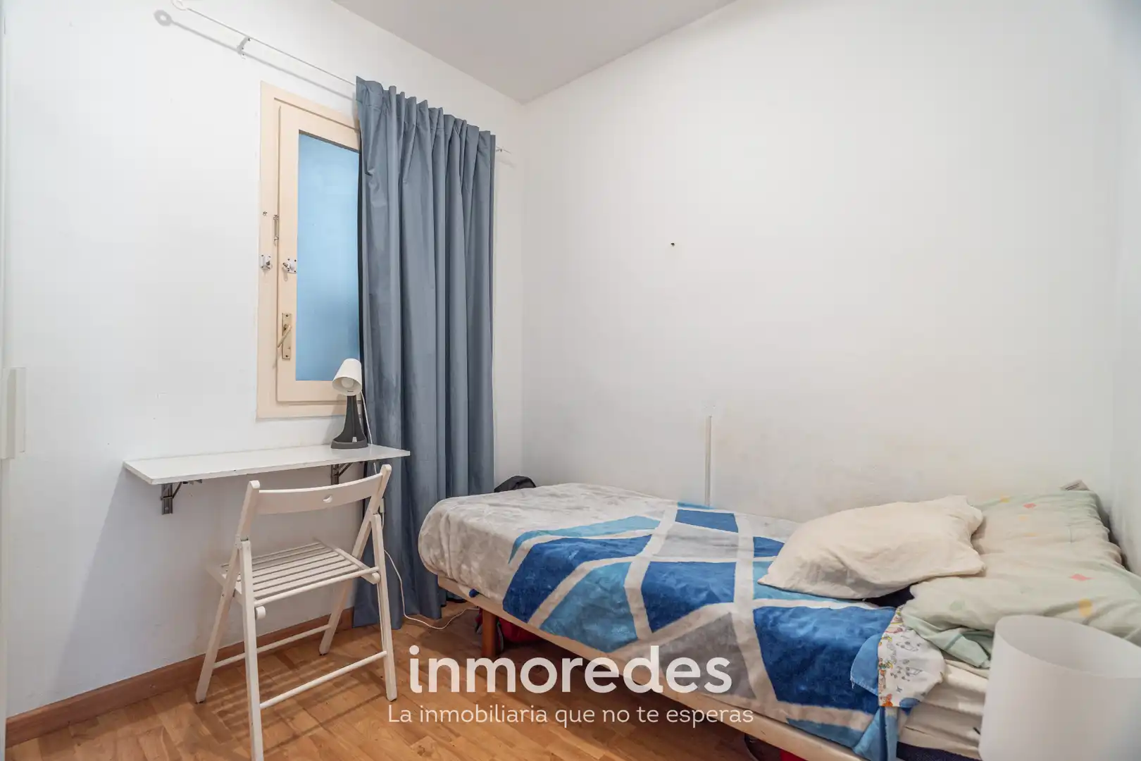 Habitación de Piso en venta en Barcelona con Amueblado