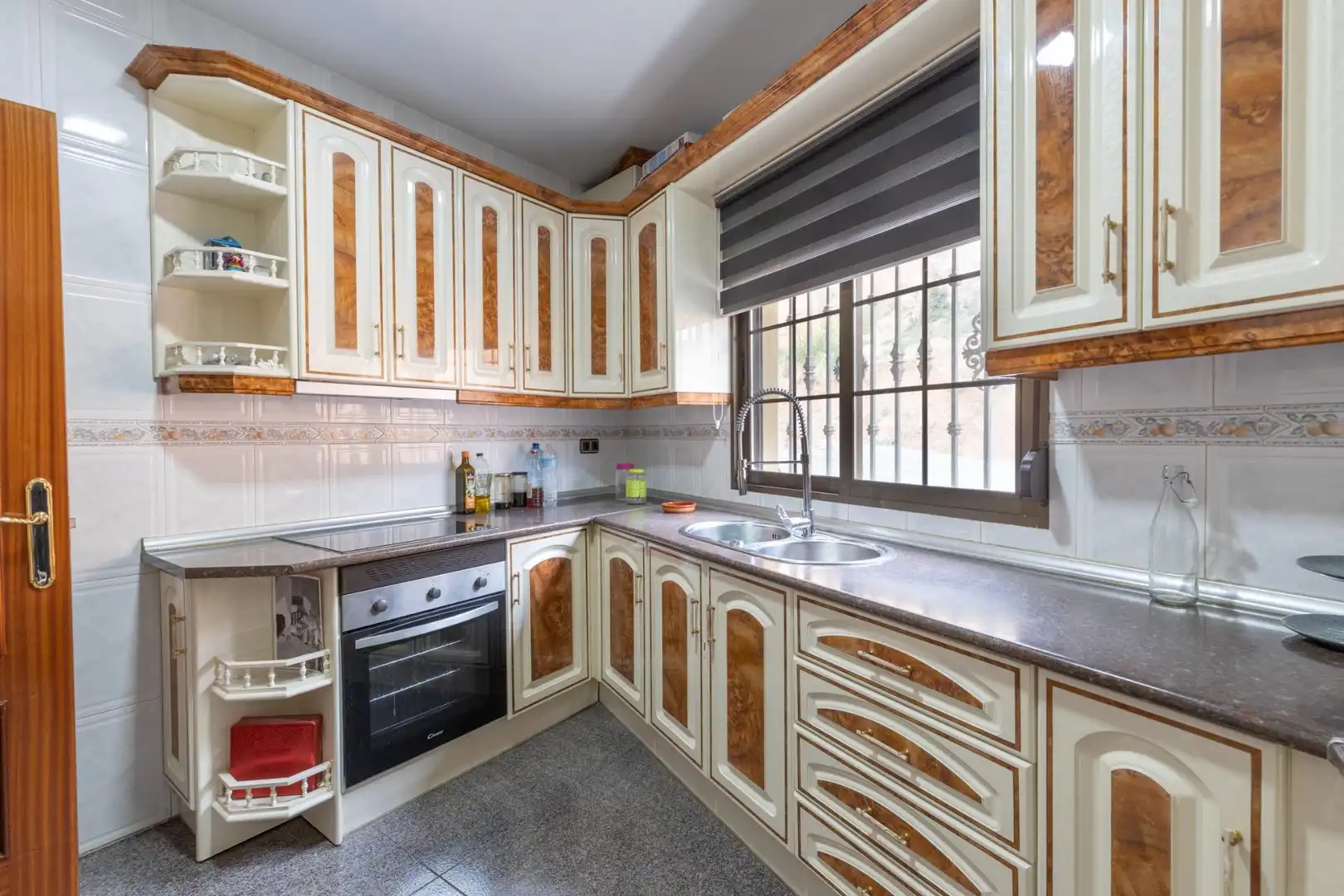 Cuina de Casa o xalet en venda en Iznalloz