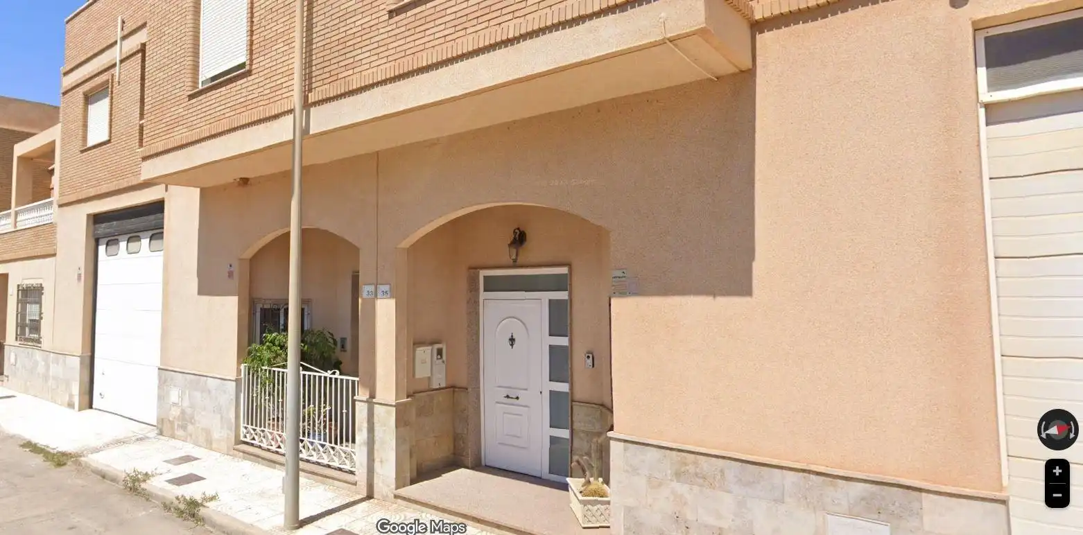 Casa en venda a Calle mar egeo 33