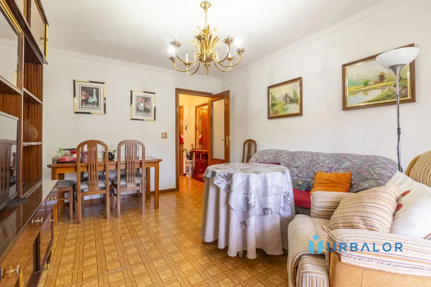 Sala d'estar de Pis en venda en Alcorcón amb Calefacció i Terrassa