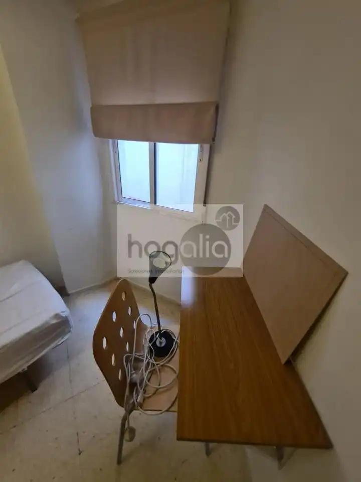 Habitación en El Plantinar – Avda. La Paz - El Juncal