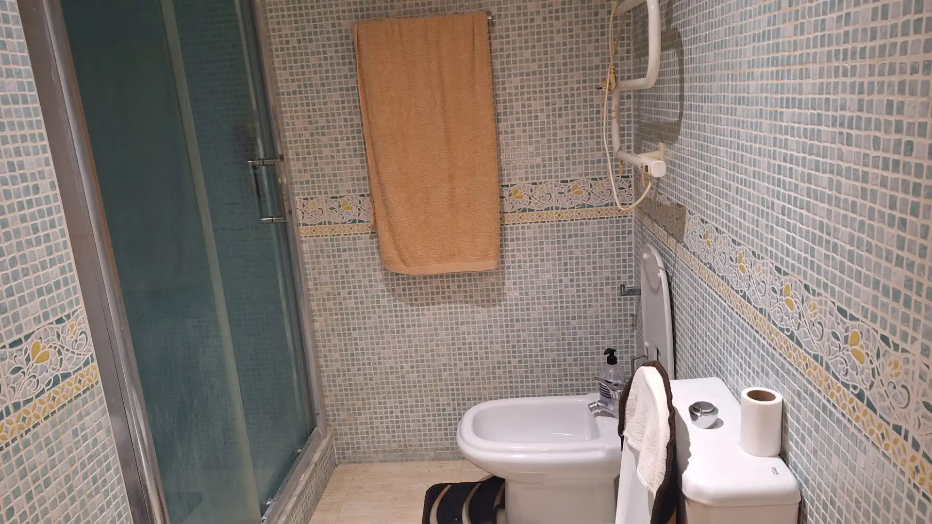 Bany de Pis en venda en Torredembarra amb Aire condicionat, Calefacció i Terrassa