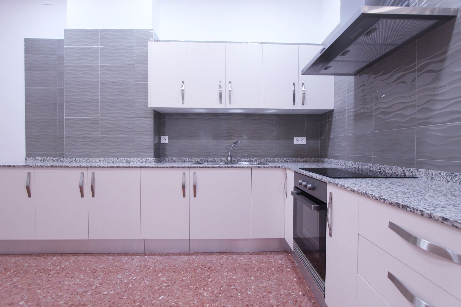 Kitchen of Flat to rent in Alaquàs  with Storage room