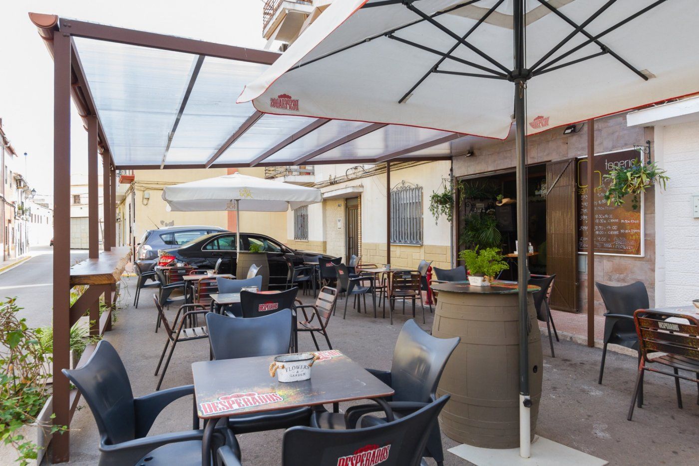 Terrasse von Geschaftsraum zum verkauf in L'Alqueria de la Comtessa mit Klimaanlage, Terrasse und Möbliert