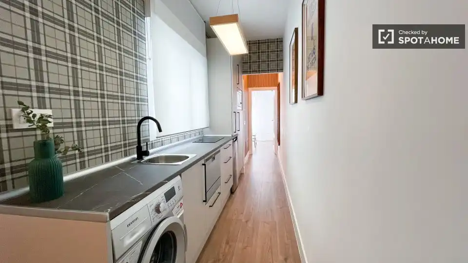 Habitación en Universidad - Malasaña