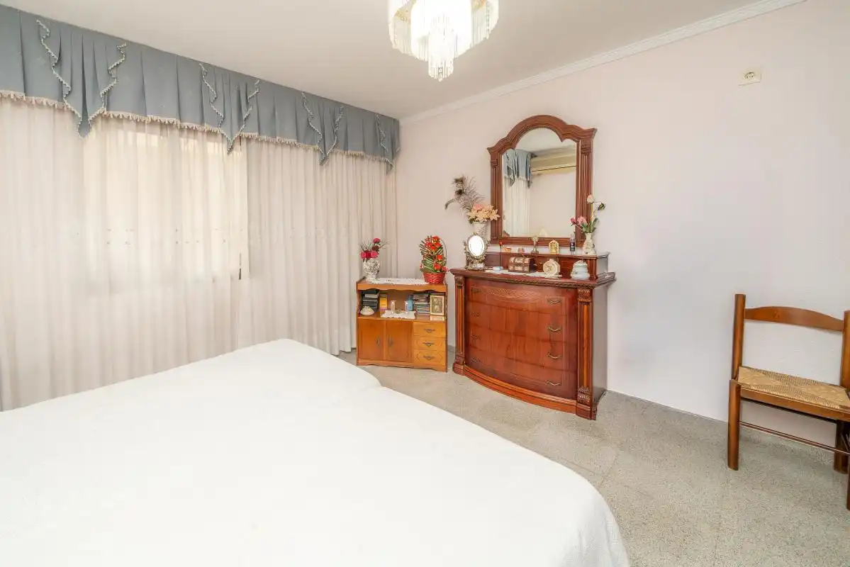 Bedroom of Detached homes for sale in Alicante / Alacant  with Air Conditioner, Heating and Private garden