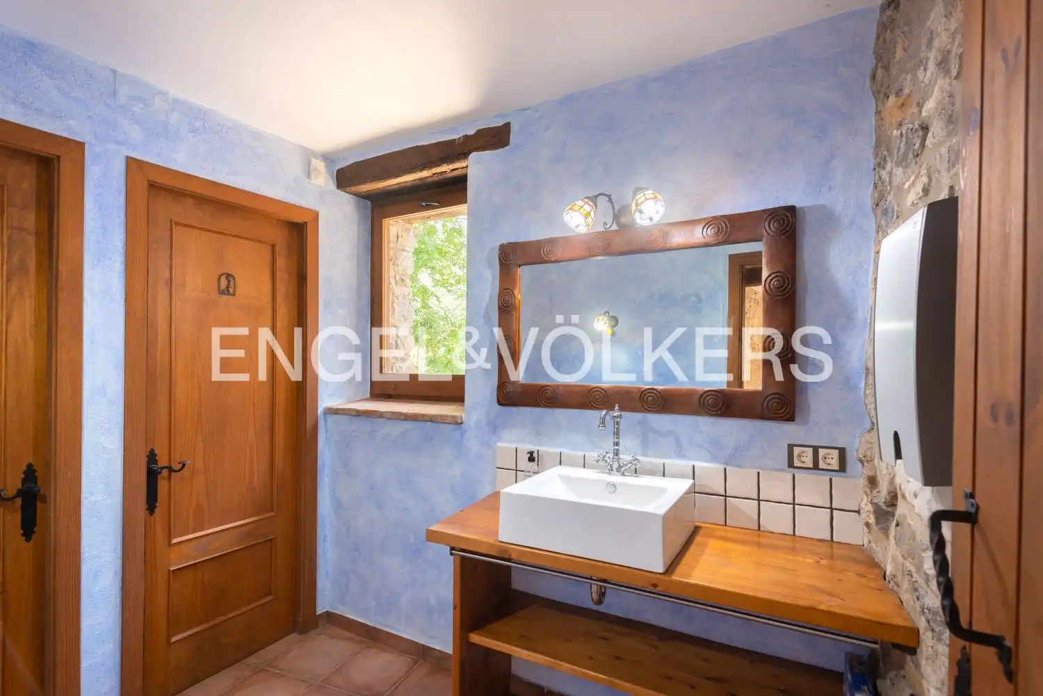 Baño de Casa o chalet en venta en La Vall de Bianya con Calefacción, Jardín privado y Terraza