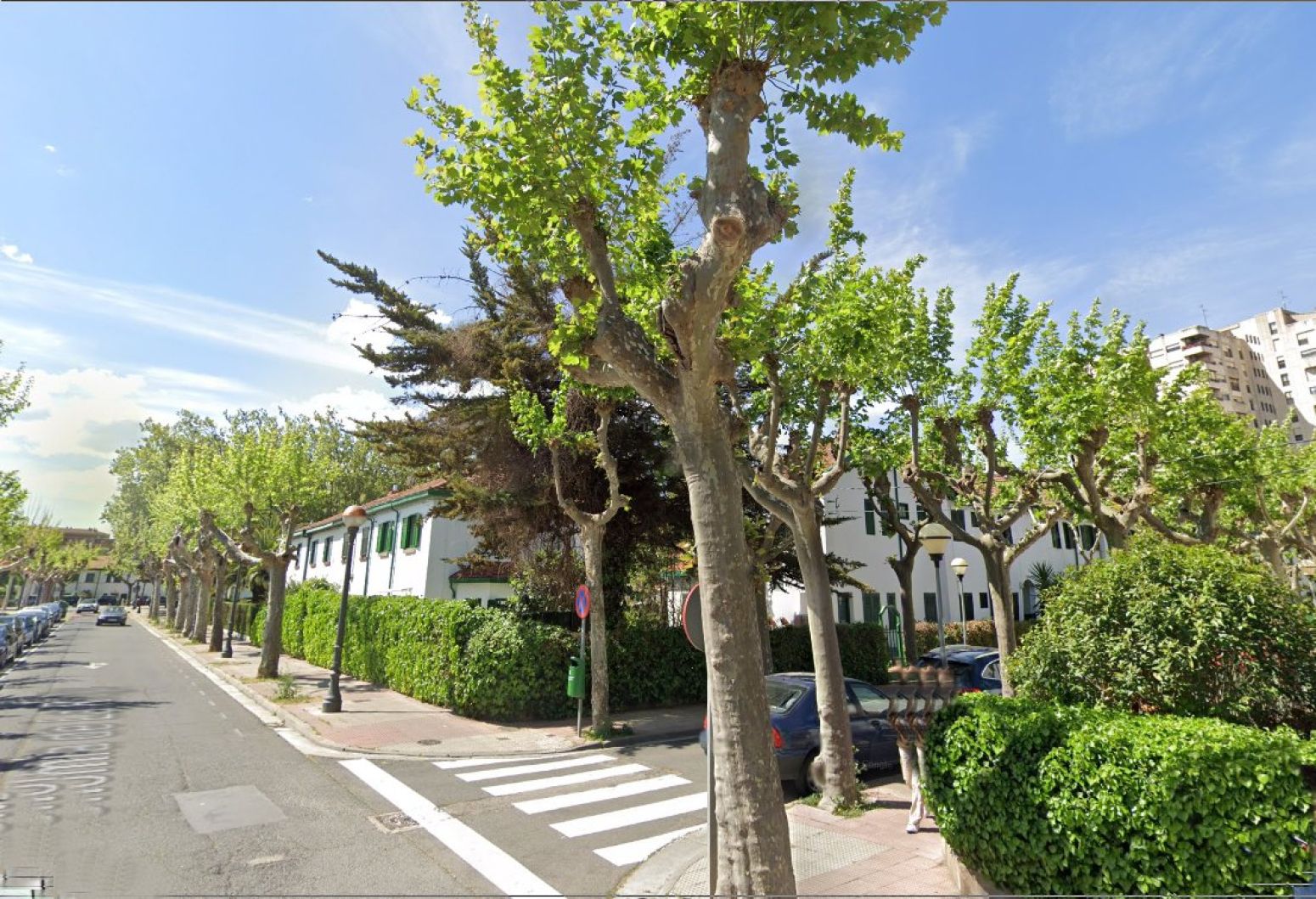 Vista exterior de Casa adosada en venta en  Logroño con Jardín privado