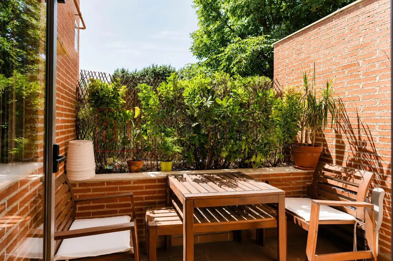 Terraza de Planta baja en venta en Madrid con Aire acondicionado, Calefacción y Jardín privado
