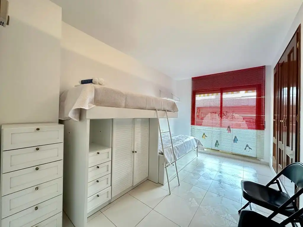 Habitación de Apartamento de alquiler en Tossa de Mar con Aire acondicionado, Jardín privado y Terraza