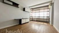 Living room of Flat for sale in  Madrid Capital  with Air Conditioner and Heating