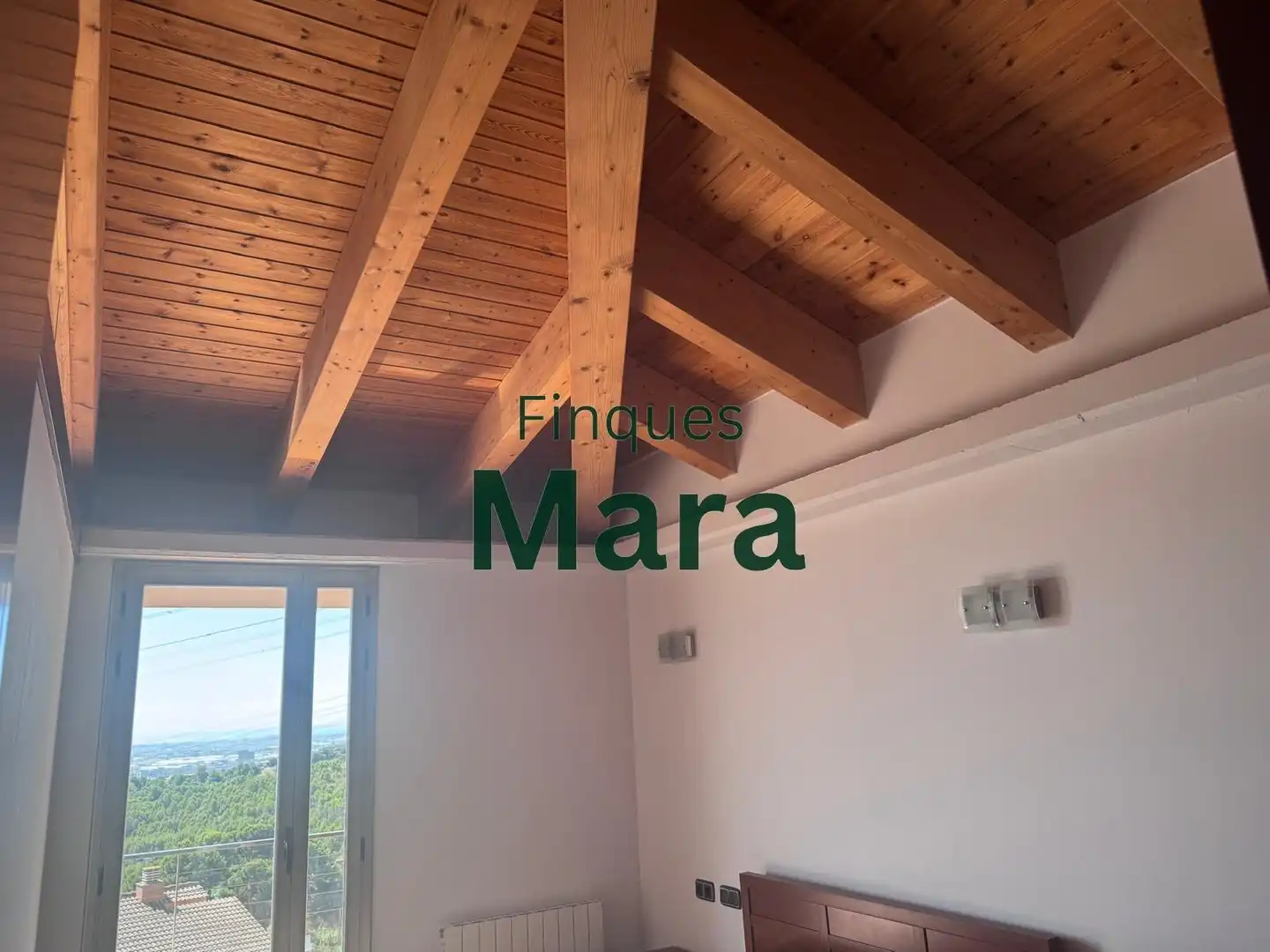 Casa o chalet en venta en Sant Boi de Llobregat con Aire acondicionado, Calefacción y Jardín privado