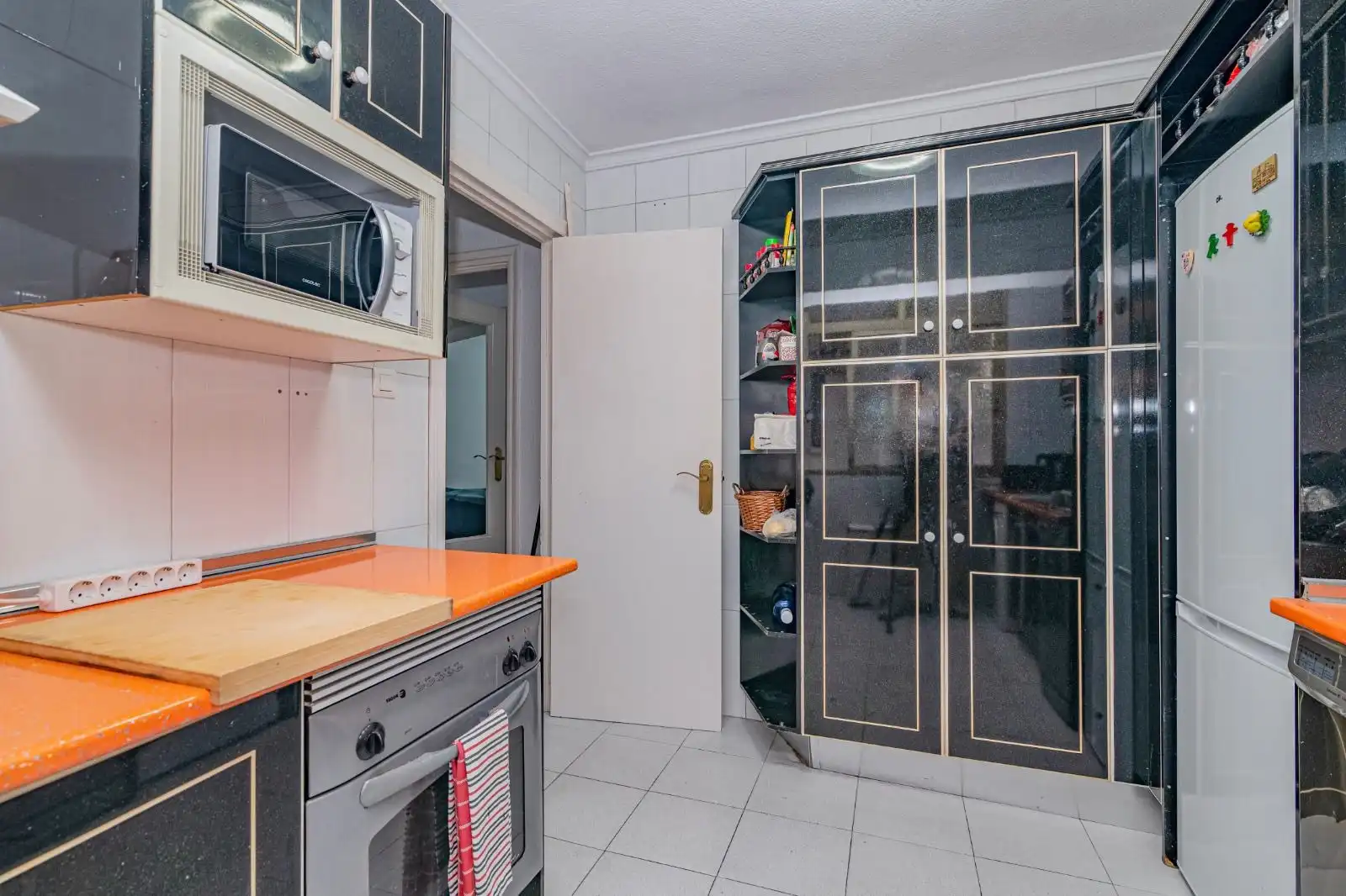 Kitchen of Flat for rent in Granada  with Furnished