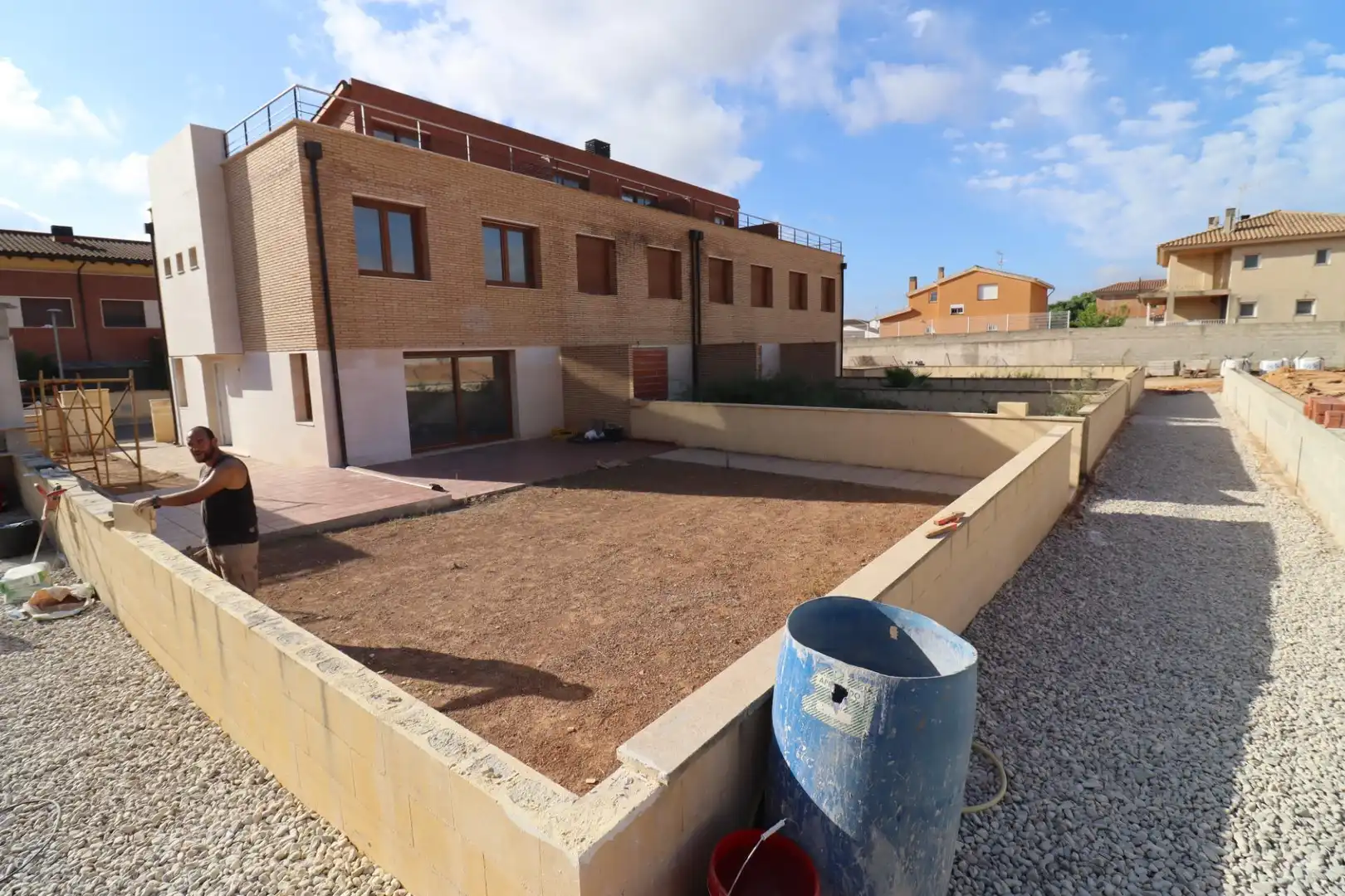 Casa adosada en venta en Calle Montserrat Roig, Ulldecona