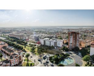 Exterior view of Premises for sale in  Huelva Capital