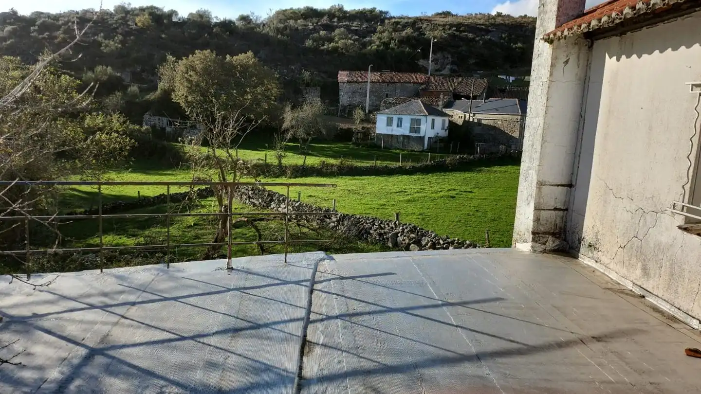 Vista exterior de Casa o chalet en venta en Chandrexa de Queixa con Jardín privado y Terraza