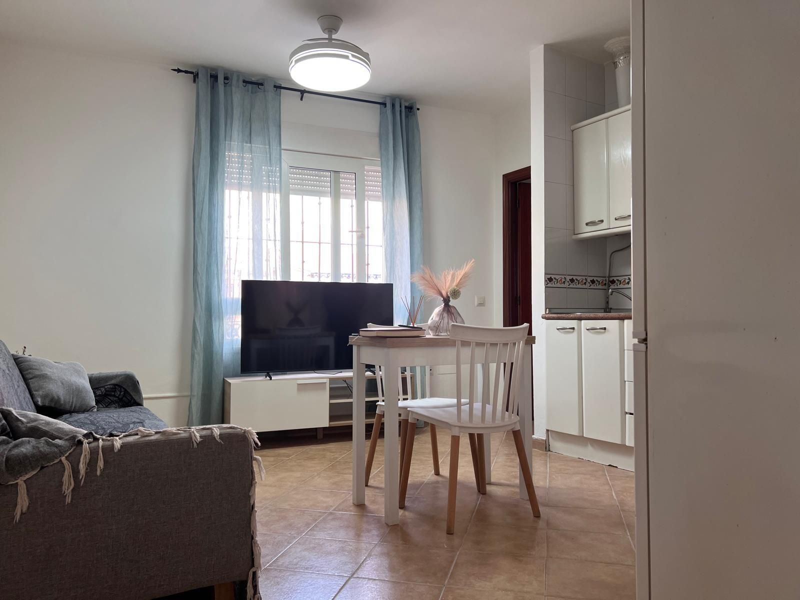 Living room of Apartment for sale in Algeciras