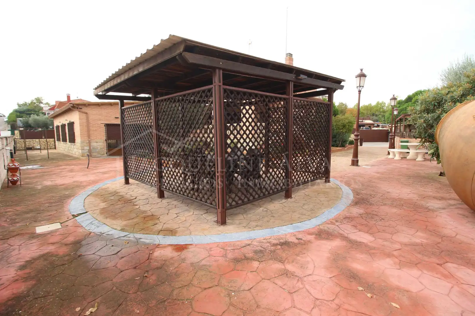 Terrassa de Casa o xalet en venda en Yeles amb Calefacció, Jardí privat i Piscina