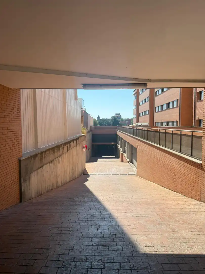 Aparcament de Garatge en venda en Igualada