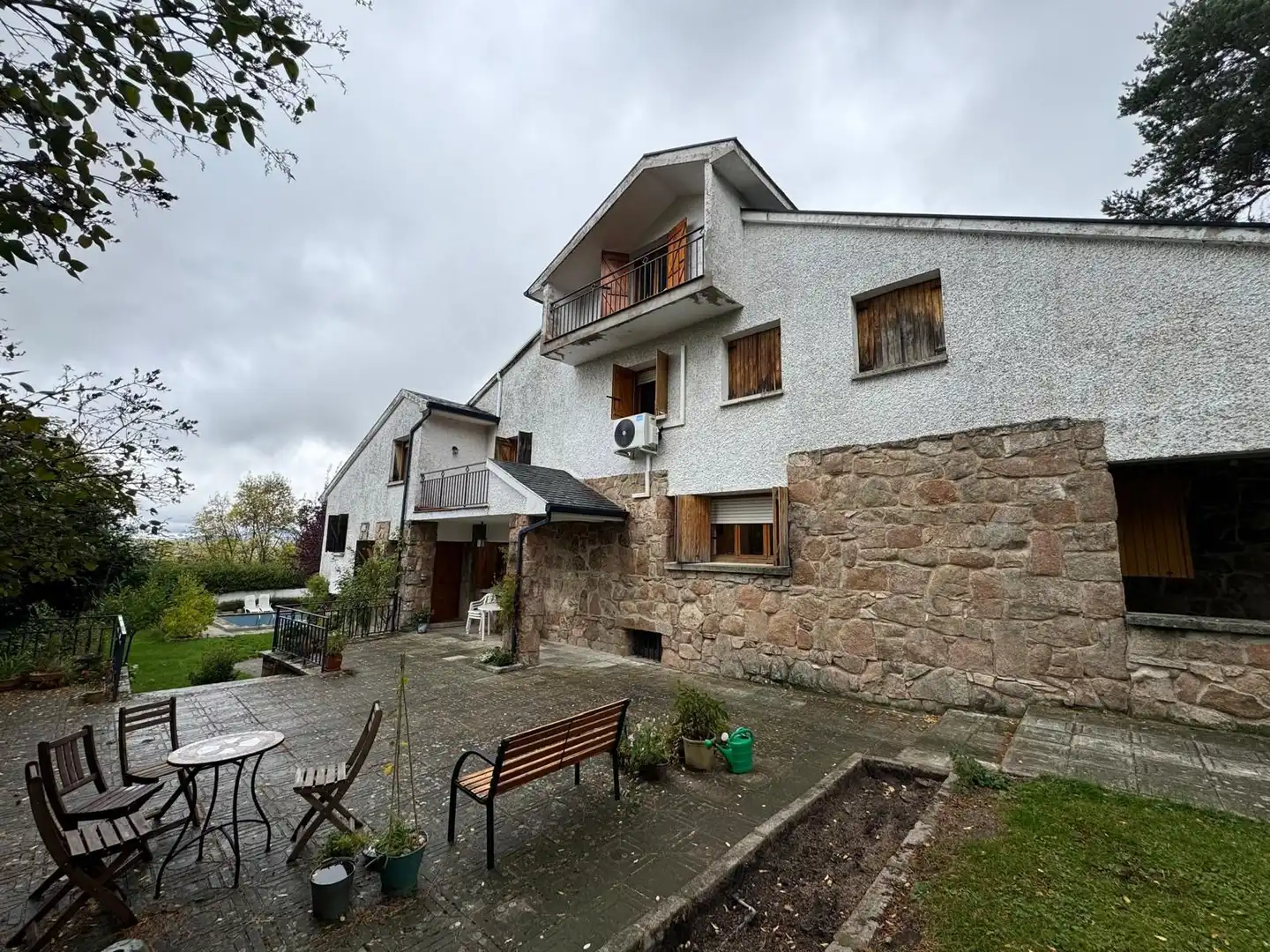 Casa adosada en venta en El Espinar pueblo