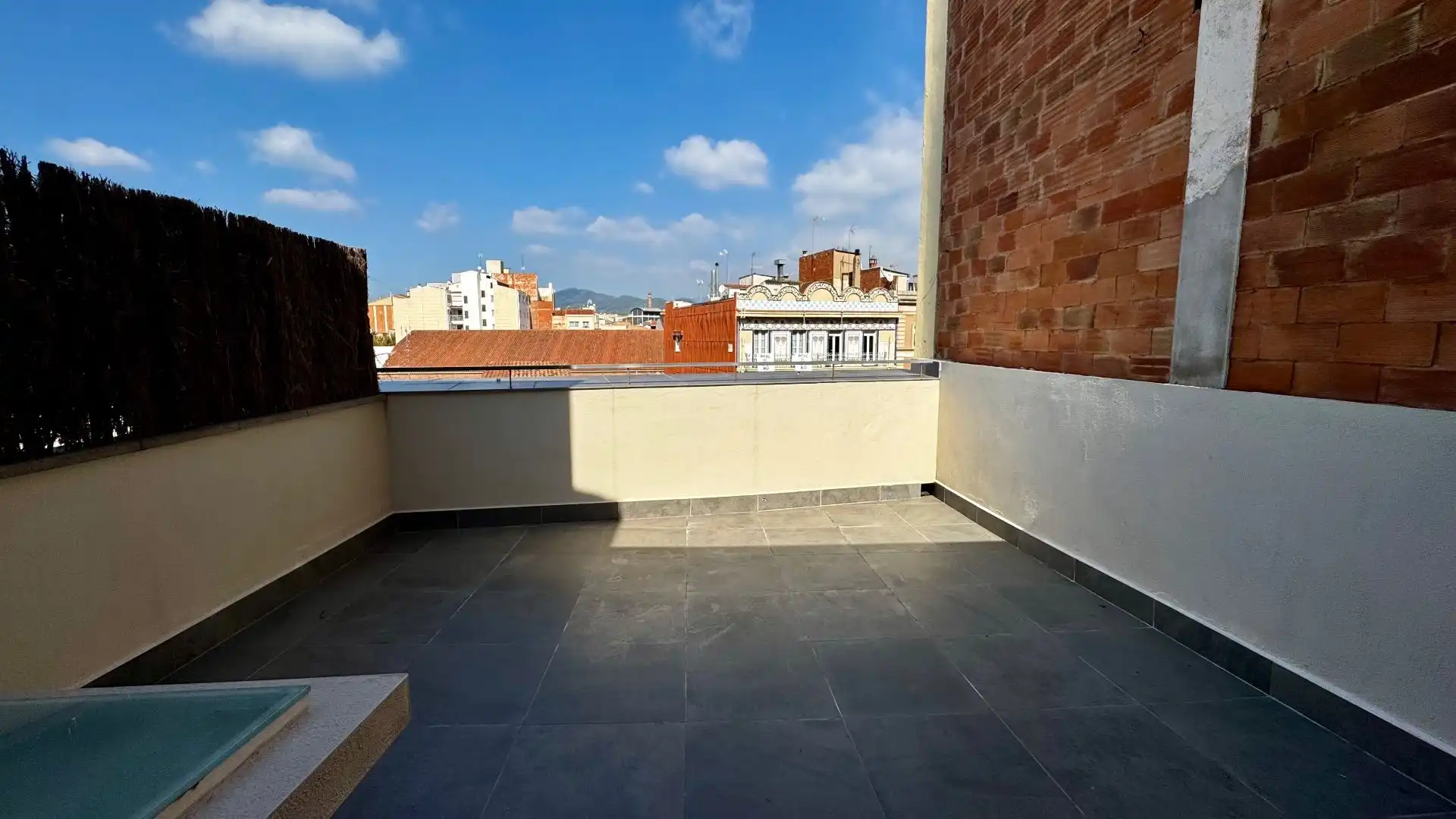 Terrasse von Dachboden zum Verkauf in Centre