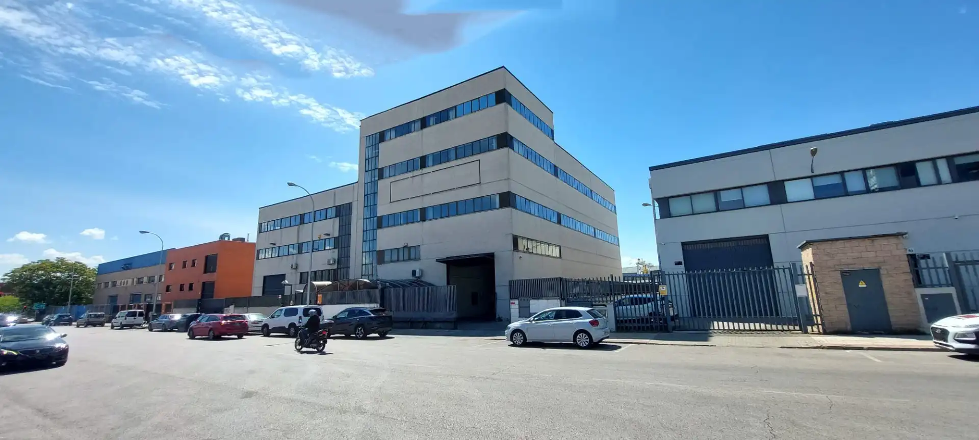 Fabrikhallen zur Miete in Villaverde Alto