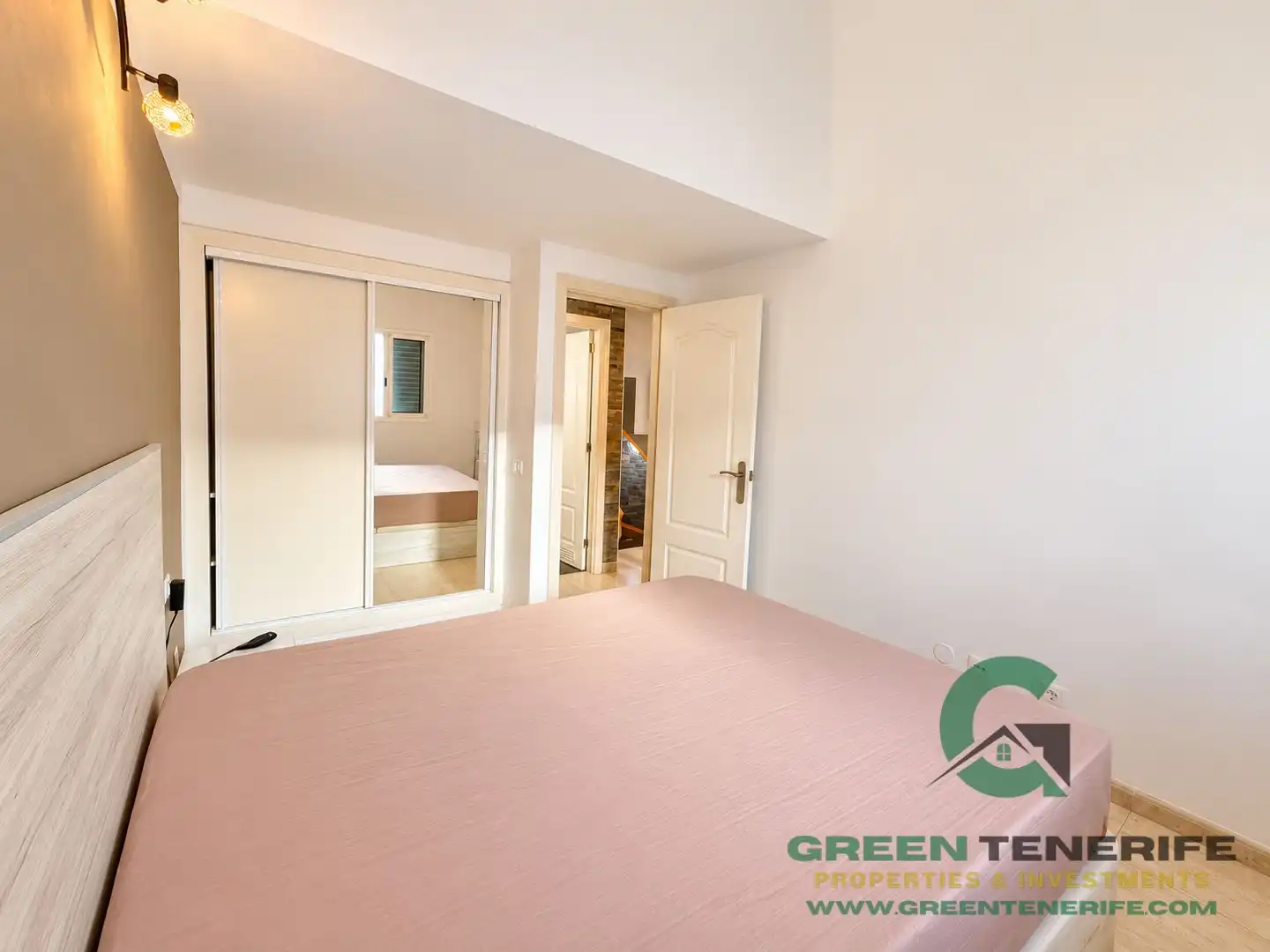 Bedroom of Flat for sale in Adeje  with Terrace and Storage room